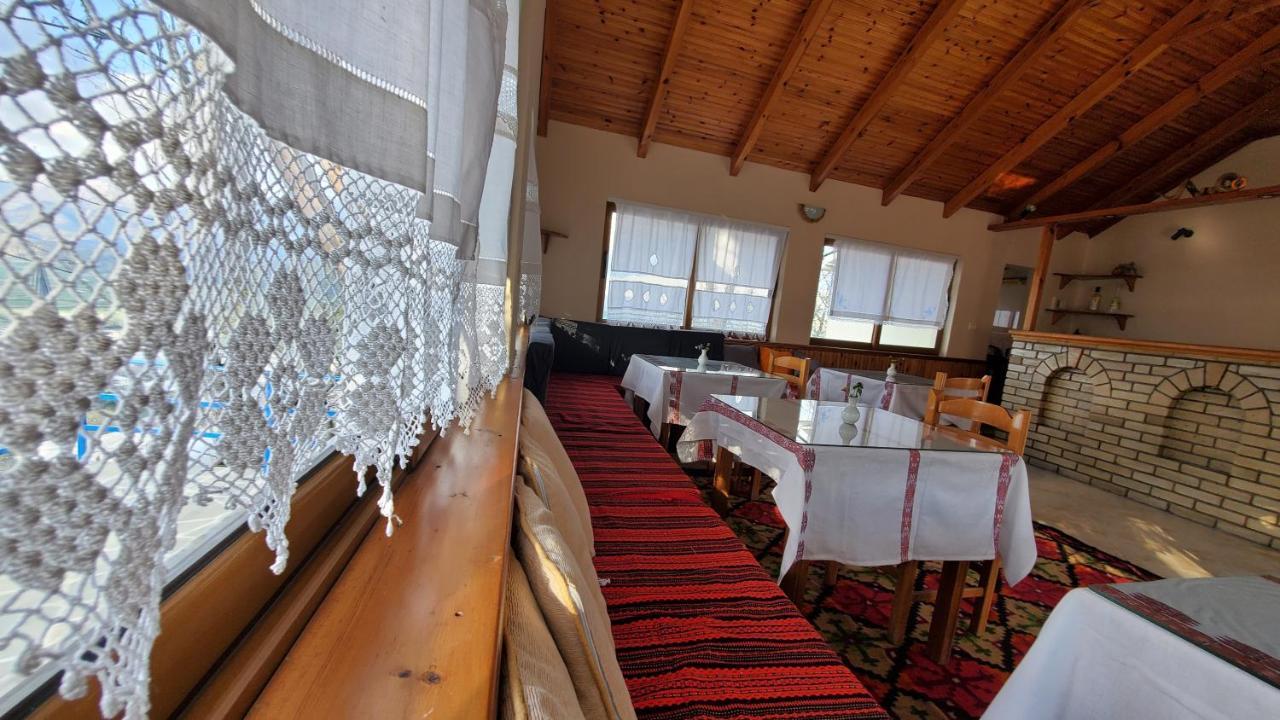 Clockwise Guestrooms Gjirokastër Exterior foto