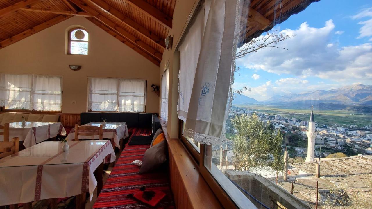 Clockwise Guestrooms Gjirokastër Exterior foto